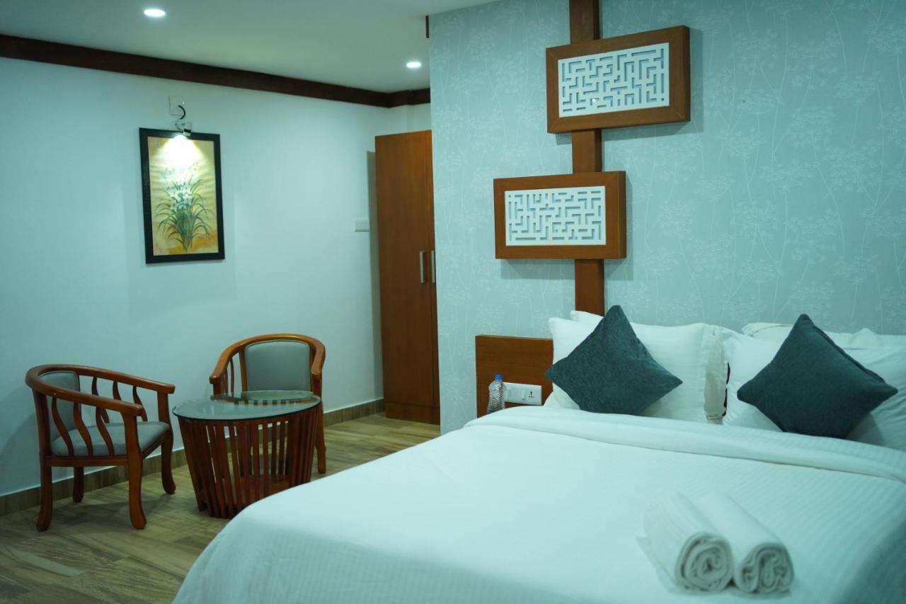 Vythiri Retreat Resort Exterior photo