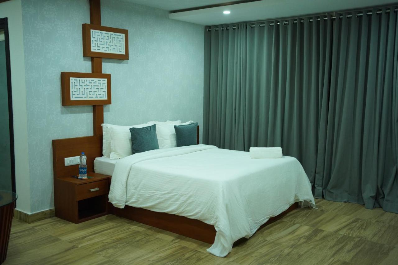 Vythiri Retreat Resort Exterior photo