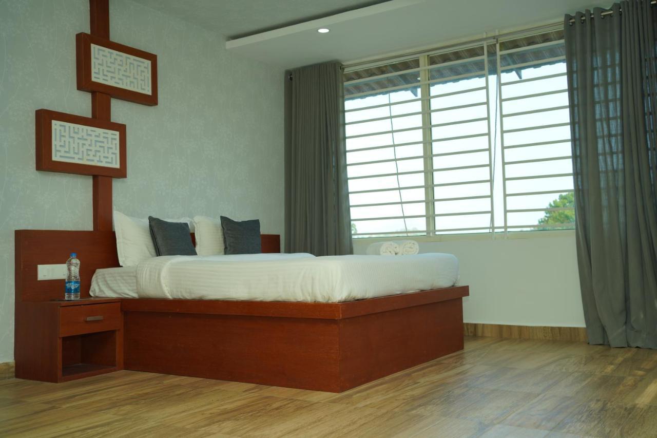 Vythiri Retreat Resort Exterior photo